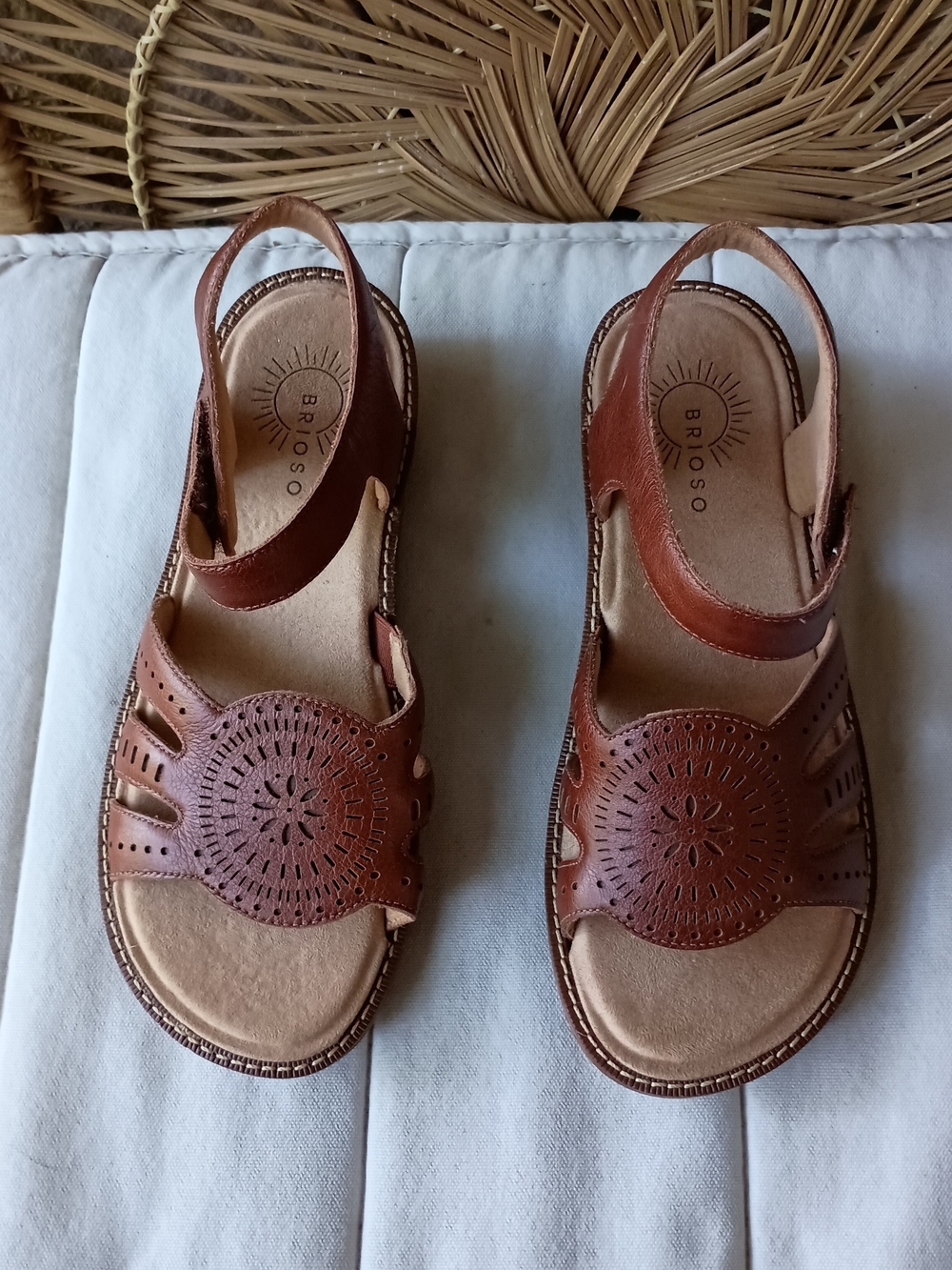 Briosso Brown Leather Orthotic Cutout Heel Velcro Strap Sandals_9